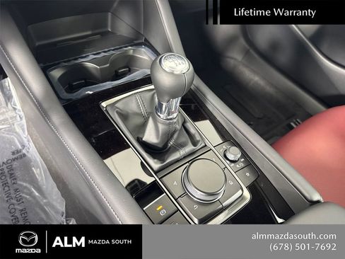 New 2026 MAZDA MAZDA3 2.5 S Hatchback w/ Premium Pkg FWD image 30
