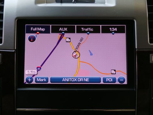 Used 2013 Cadillac Escalade EXT Luxury AWD/4WD image 9