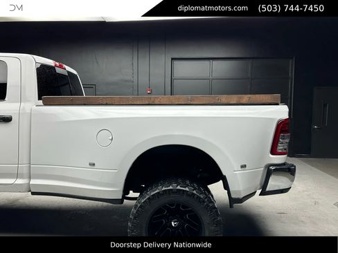 Used 2019 RAM 3500 Tradesman image 40