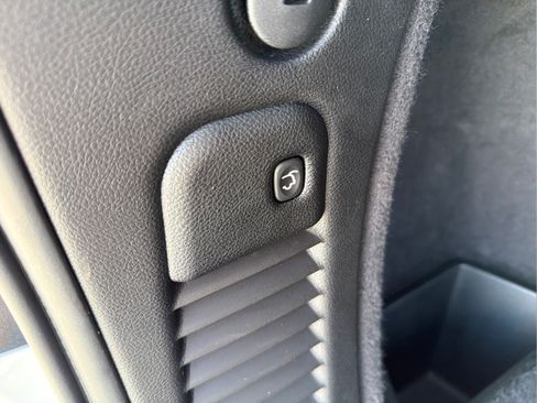 Used 2024 Dodge Durango GT RWD image 36
