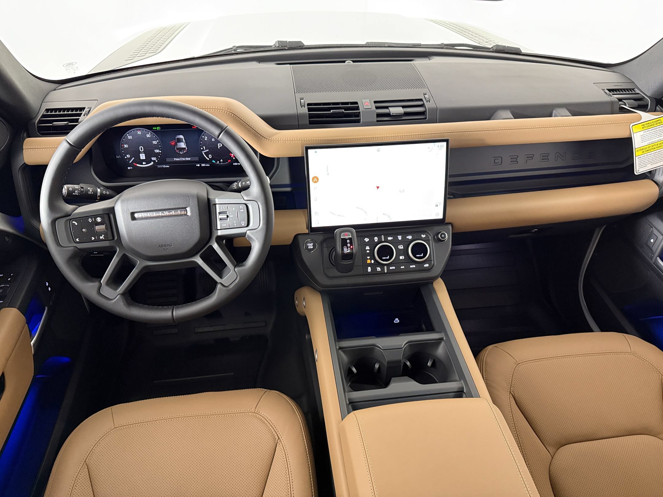 Used 2025 Land Rover Defender 110 S AWD/4WD image 15