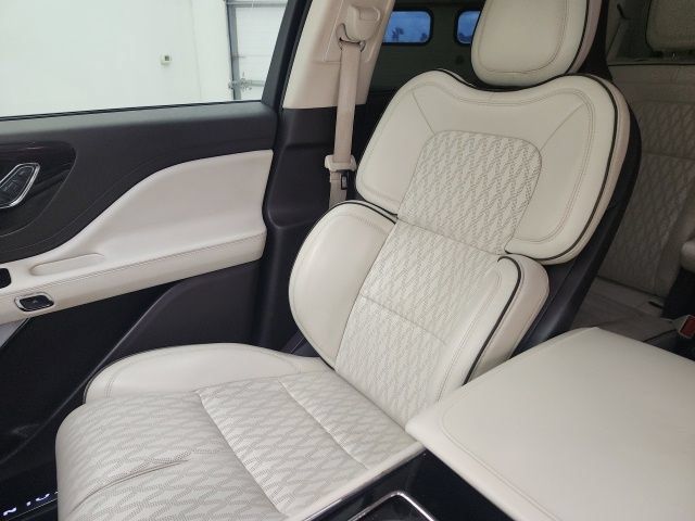Used 2020 Lincoln Aviator Black Label w/ Dynamic Handling Package AWD/4WD image 20
