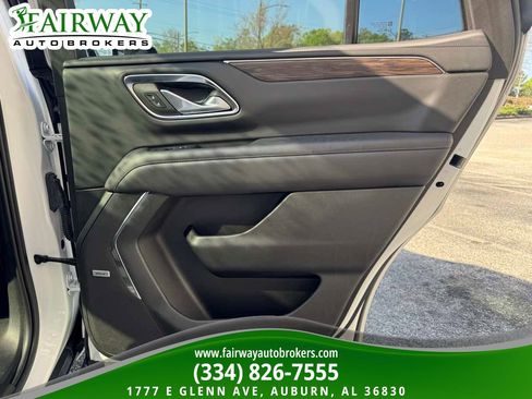 Used 2022 Chevrolet Tahoe Z71 w/ Luxury Package image 33