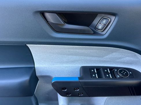 New 2026 Ford Maverick XLT image 13