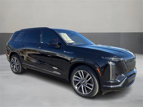 New 2026 Cadillac Vistiq Sport image 6