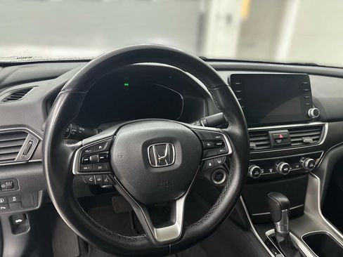 Used 2022 Honda Accord EX-L image 11