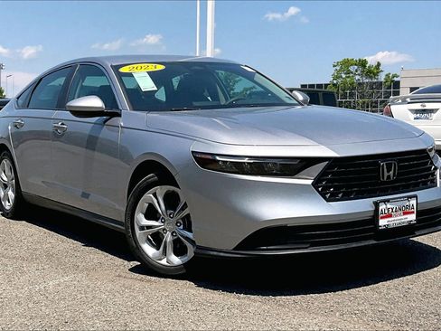 Used 2023 Honda Accord LX image 2