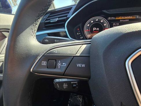 Used 2024 Audi Q3 2.0T Premium Plus w/ Premium Plus Package image 32