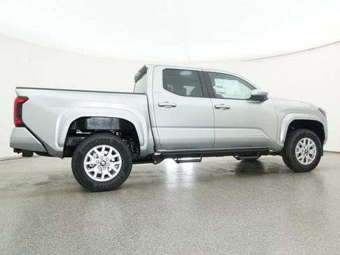 New 2026 Toyota Tacoma SR5 image 26