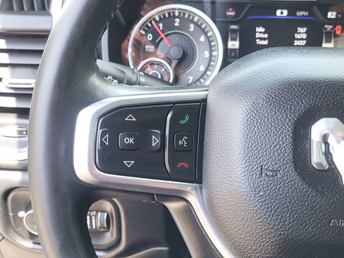 Used 2021 RAM 1500 Laramie w/ Sport Appearance Package AWD/4WD image 18