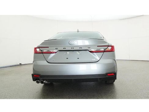Used 2026 Toyota Camry SE FWD image 23