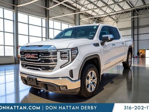Used 2025 GMC Sierra 1500 SLT AWD/4WD image 27