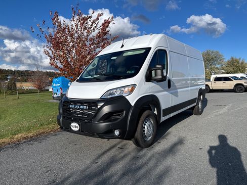 New 2026 RAM ProMaster 2500 w/ Advanced Safety Group image 18