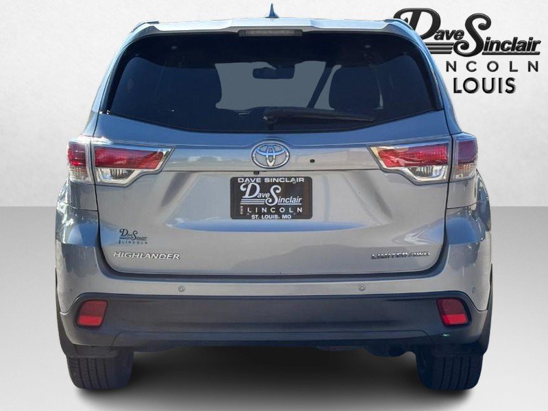 Used 2014 Toyota Highlander Limited Platinum AWD/4WD image 4