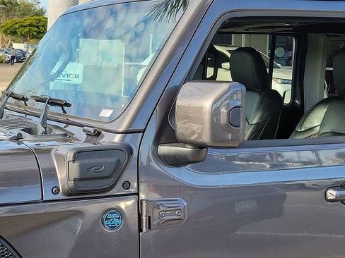 Used 2021 Jeep Wrangler Unlimited Sahara image 18