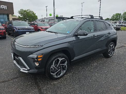 Certified 2026 Hyundai Kona SEL Premium AWD/4WD image 2