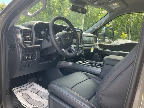 New 2026 Ford F250 Lariat w/ Chrome Package AWD/4WD image 15