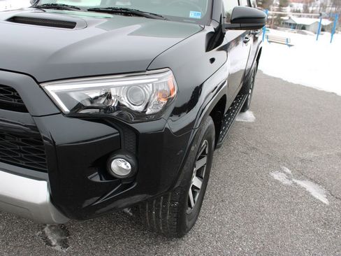 Used 2019 Toyota 4Runner TRD Off-Road image 43