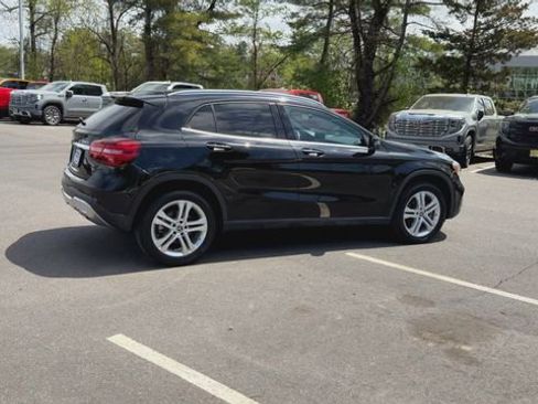 Used 2020 Mercedes-Benz GLA 250 4MATIC image 8