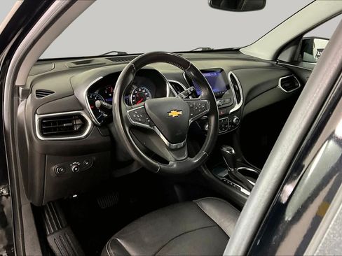 Used 2021 Chevrolet Equinox LT FWD image 16
