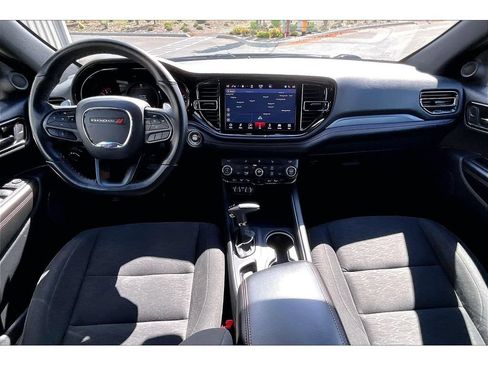 Used 2025 Dodge Durango GT AWD/4WD image 15