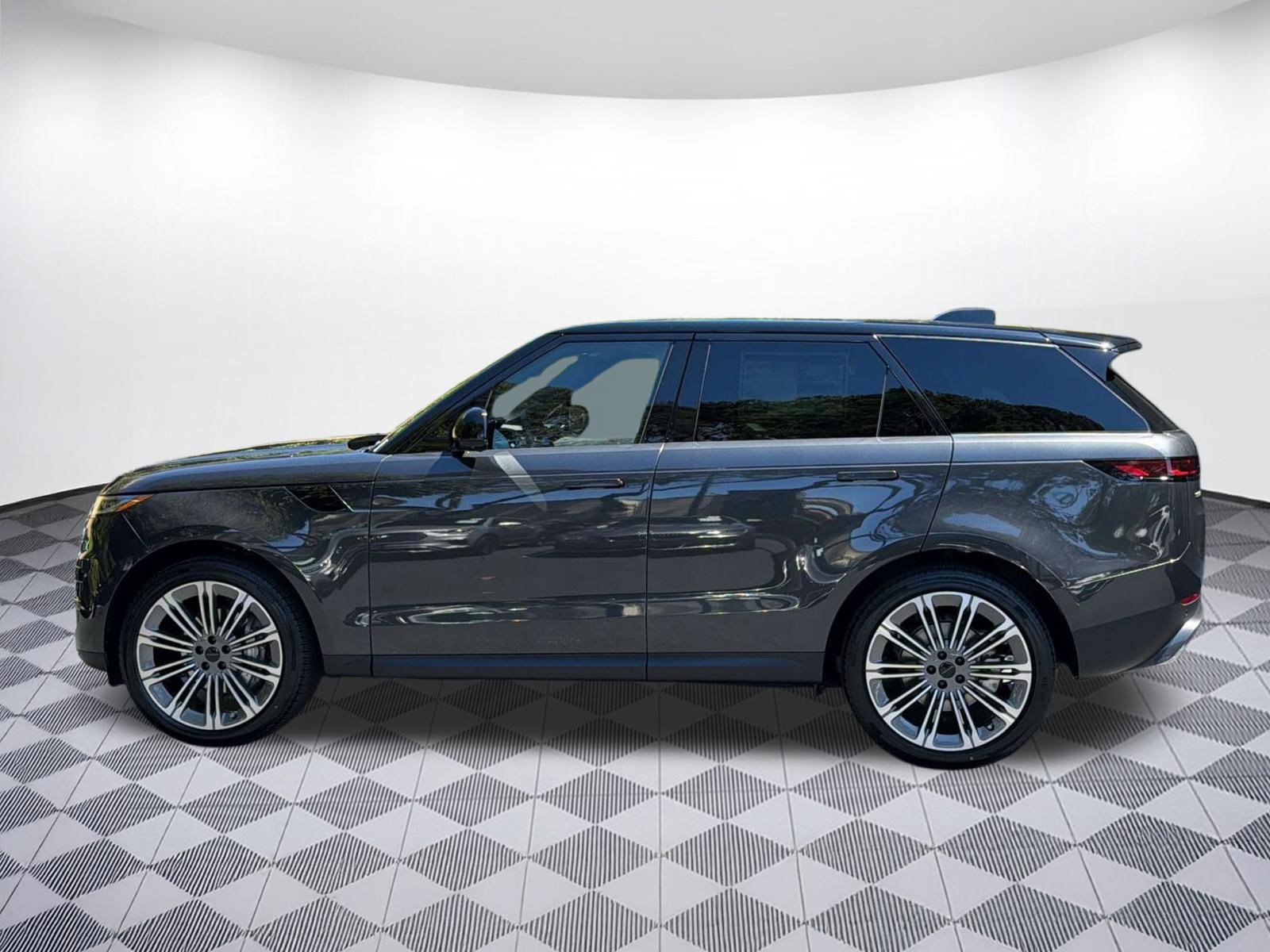 New 2026 Land Rover Range Rover Sport SE AWD/4WD image 2