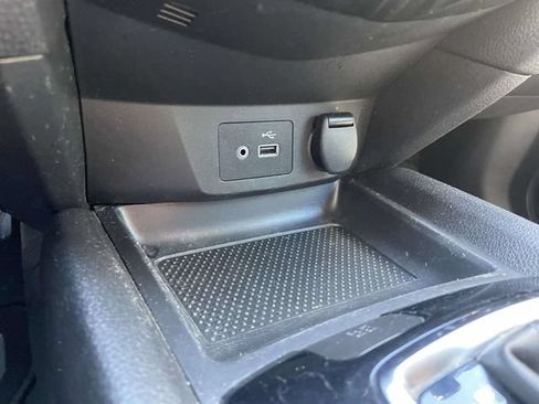 Used 2020 Nissan Rogue Sport S FWD image 32