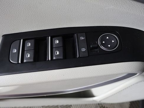 Used 2022 Kia Soul LX FWD image 45