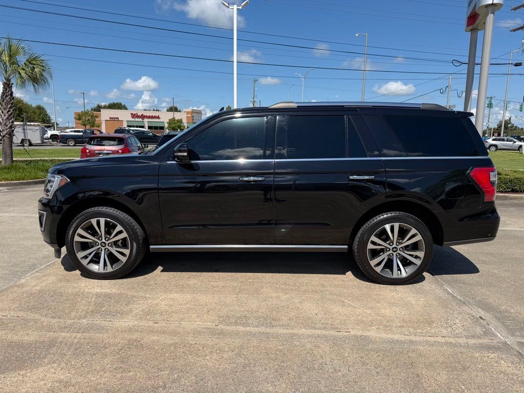 Used 2021 Ford Expedition Limited RWD image 2