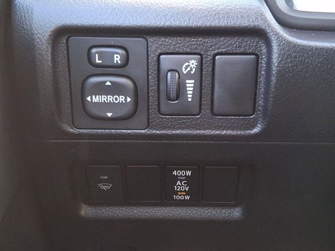 Used 2017 Toyota 4Runner SR5 image 24