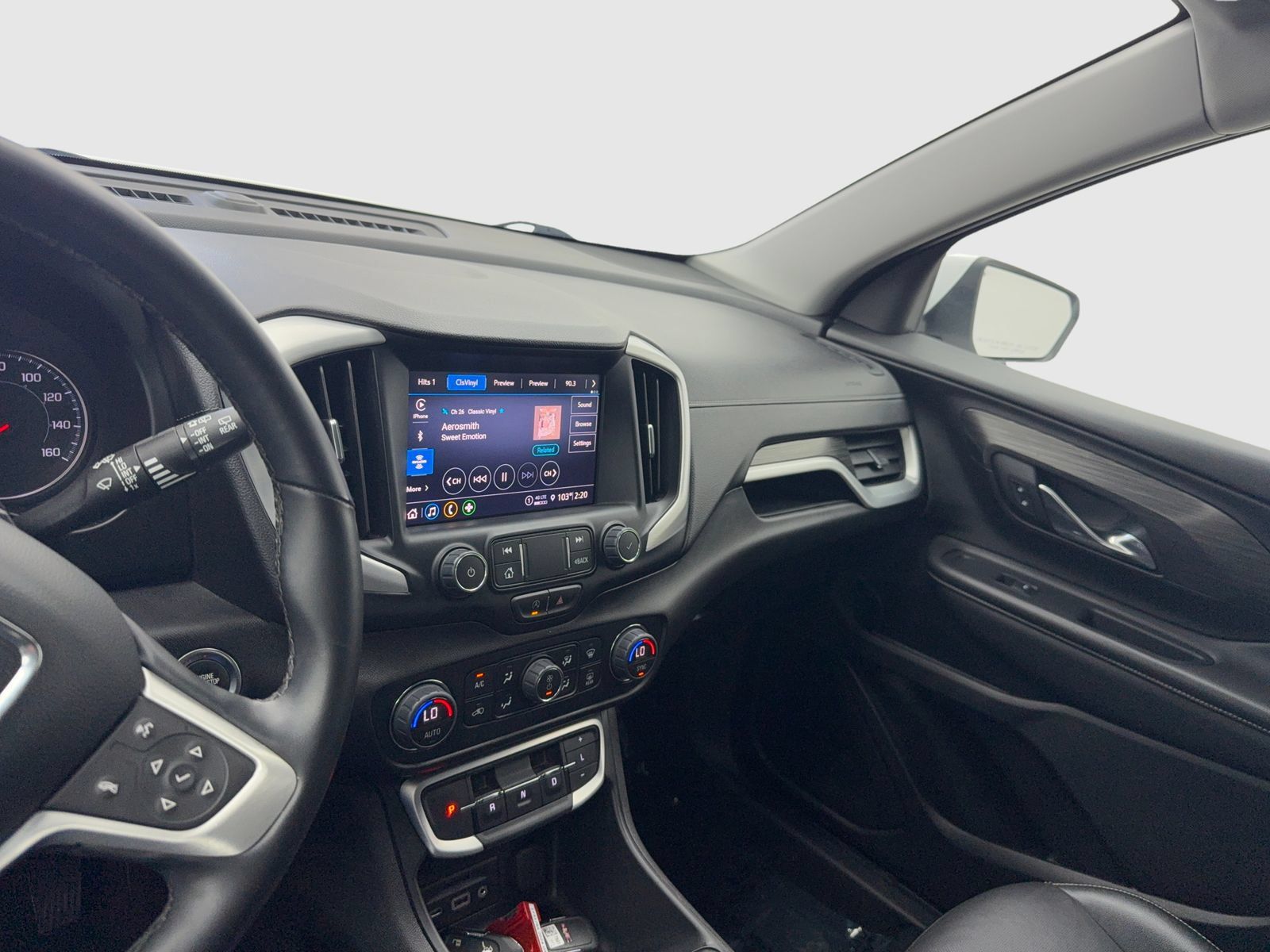 Used 2024 GMC Terrain SLT FWD image 22