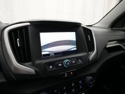 Certified 2024 GMC Terrain SLE image 19