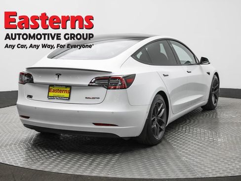 Used 2019 Tesla Model 3 Performance image 5