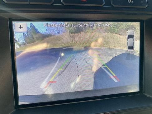 Used 2019 Ford Expedition Limited image 11