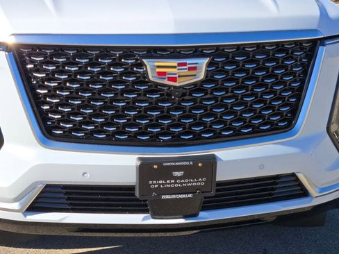 New 2026 Cadillac Escalade Luxury w/ Touring Package image 6