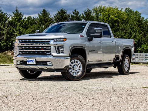 Used 2020 Chevrolet Silverado 3500 LTZ w/ LTZ Plus Package AWD/4WD image 47
