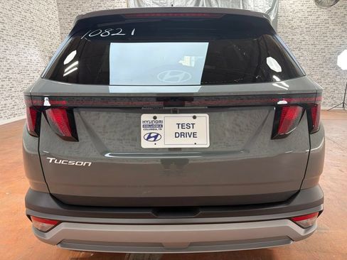 New 2026 Hyundai Tucson SEL Plus FWD image 6