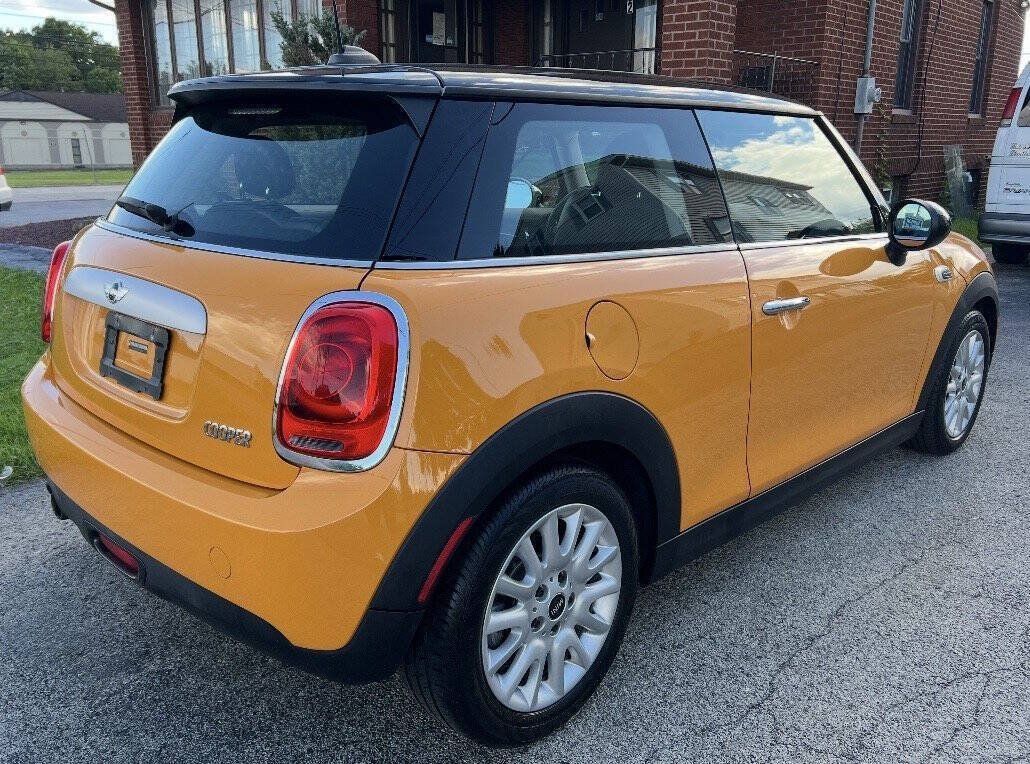 Used 2014 MINI Cooper 2-Door Hardtop FWD image 7