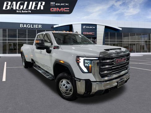 Used 2024 GMC Sierra 3500 SLE w/ SLE Value Package image 1