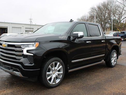 New 2026 Chevrolet Silverado 1500 High Country image 4