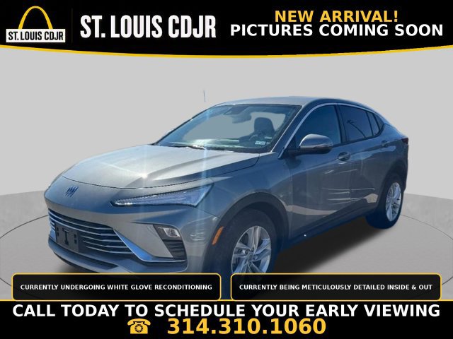 Used 2026 Buick Envista Preferred FWD image 1