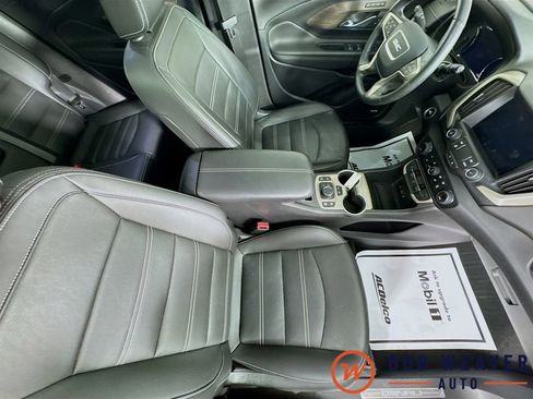 Used 2023 GMC Terrain Denali w/ Denali Premium Package image 31