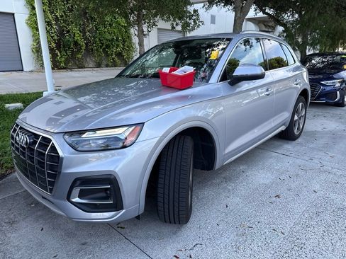 Used 2023 Audi Q5 2.0T Premium w/ Convenience Package AWD/4WD image 1