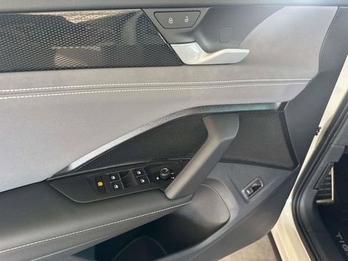 New 2026 Volkswagen Tiguan SE R-Line image 10