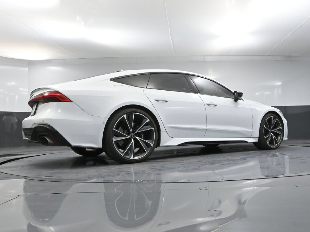 Used 2022 Audi RS 7 Sportback w/ Black Optic Package AWD/4WD image 45