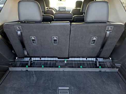 Used 2024 Honda Pilot EX-L image 10