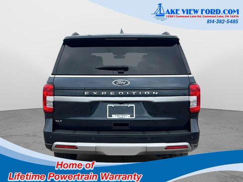 Used 2022 Ford Expedition XLT AWD/4WD image 7