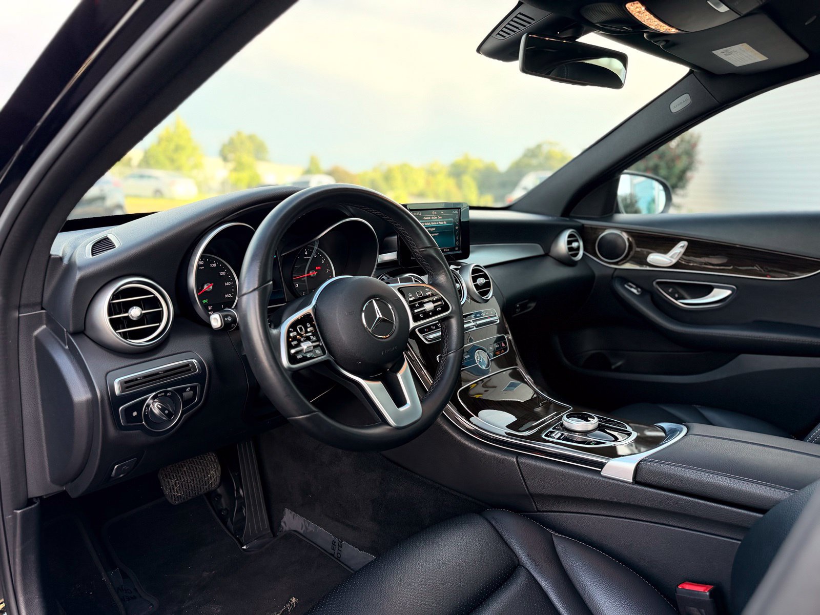 Used 2019 Mercedes-Benz C 300 Sedan image 14