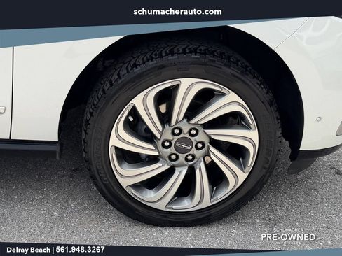 Used 2022 Lincoln Navigator L Reserve RWD image 9