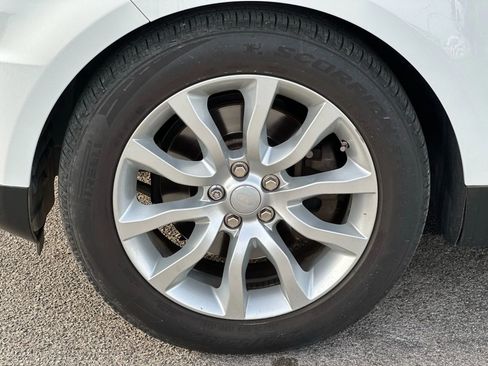 Used 2016 Land Rover Range Rover Sport HSE image 24